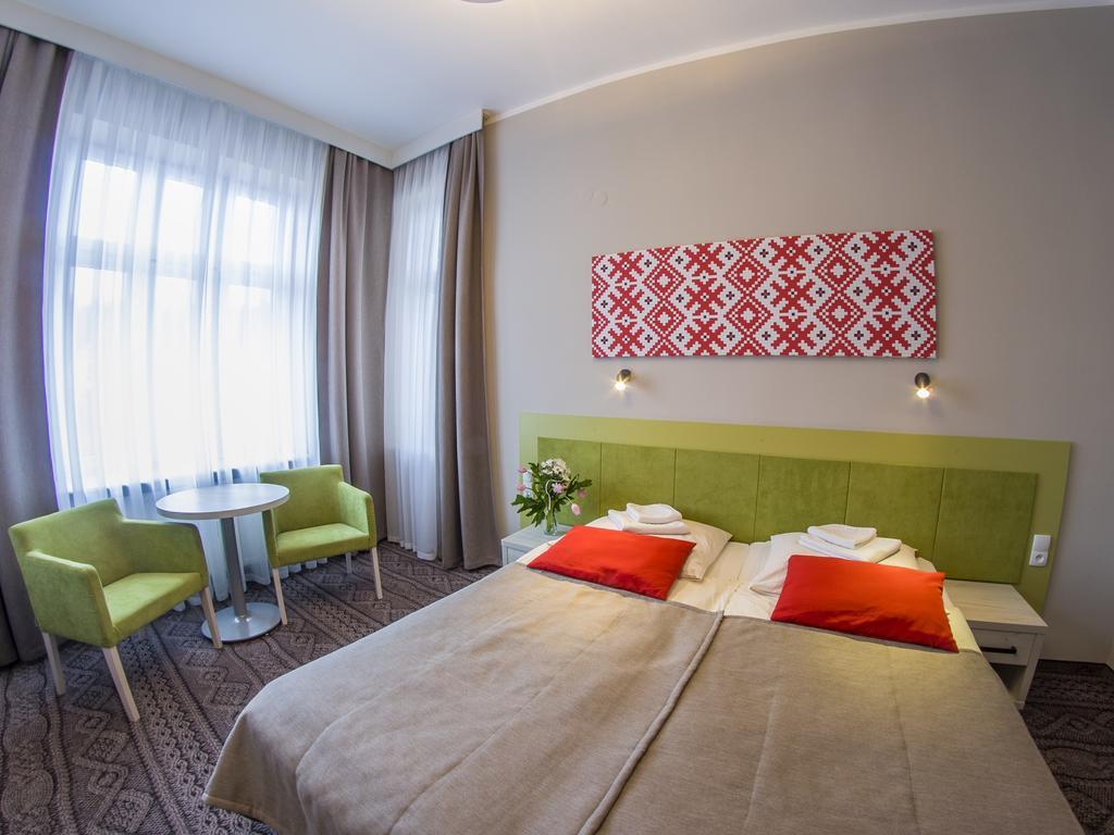 Hotel *** Nat Krynica-Zdrój Exteriér fotografie