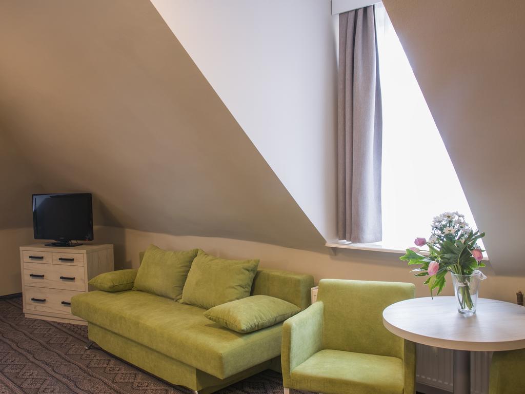Hotel *** Nat Krynica-Zdrój Exteriér fotografie